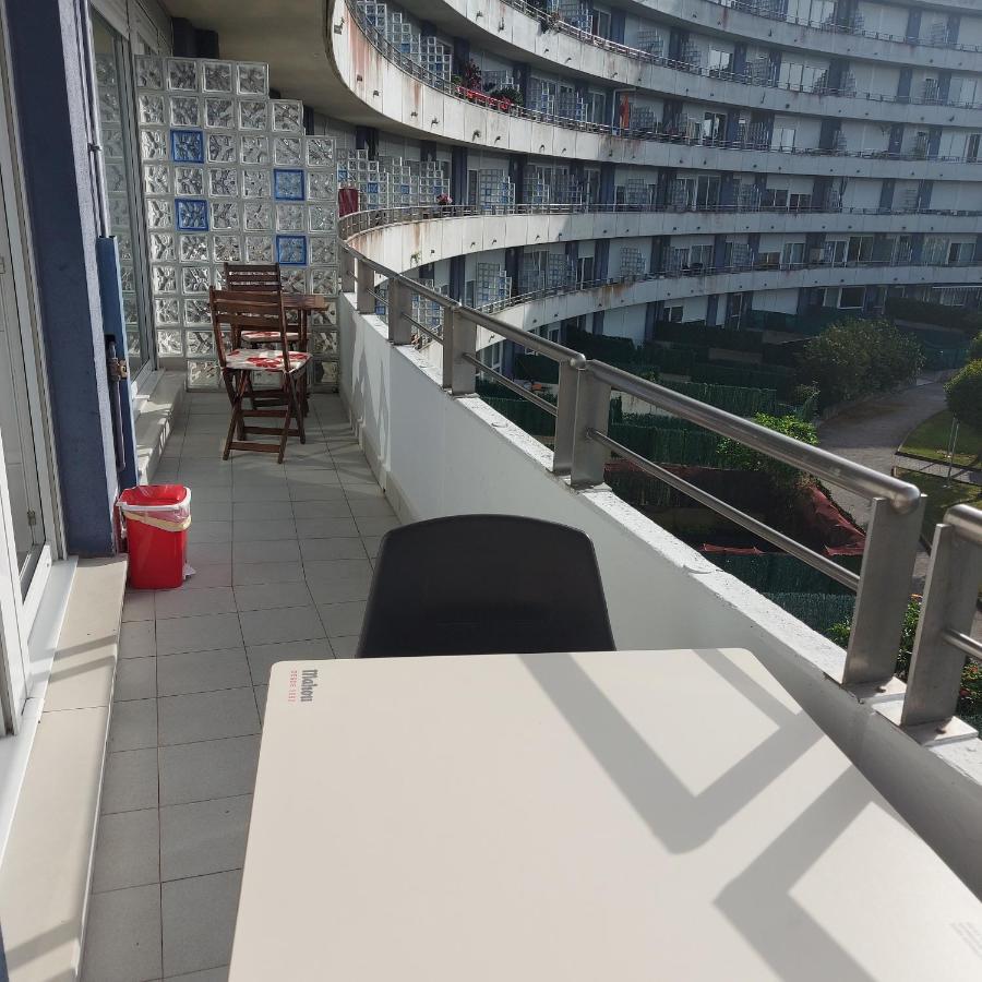 Soleado Piso Con Garaje Y Piscina A 8' Centro Apartment Castro Urdiales Luaran gambar