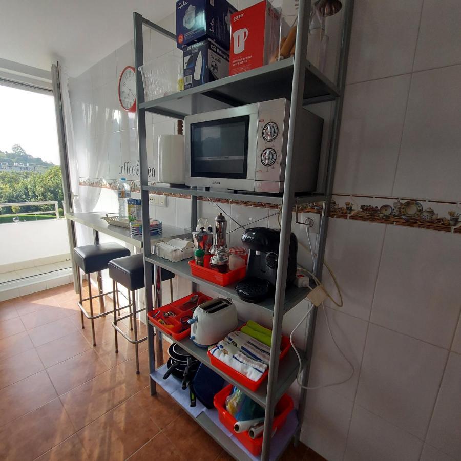 Soleado Piso Con Garaje Y Piscina A 8' Centro Apartment Castro Urdiales Luaran gambar