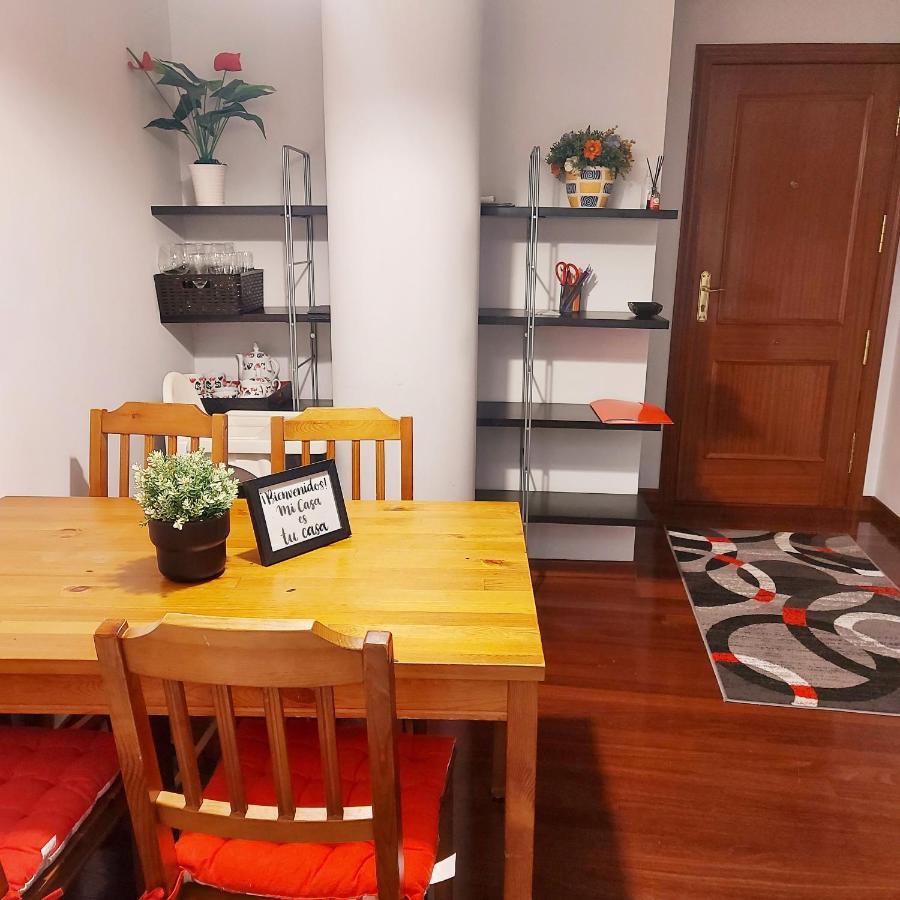 Soleado Piso Con Garaje Y Piscina A 8' Centro Apartment Castro Urdiales Luaran gambar
